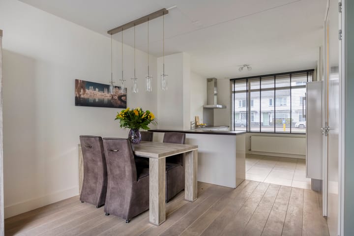 Photo 3 of Koolhovenlaan 83