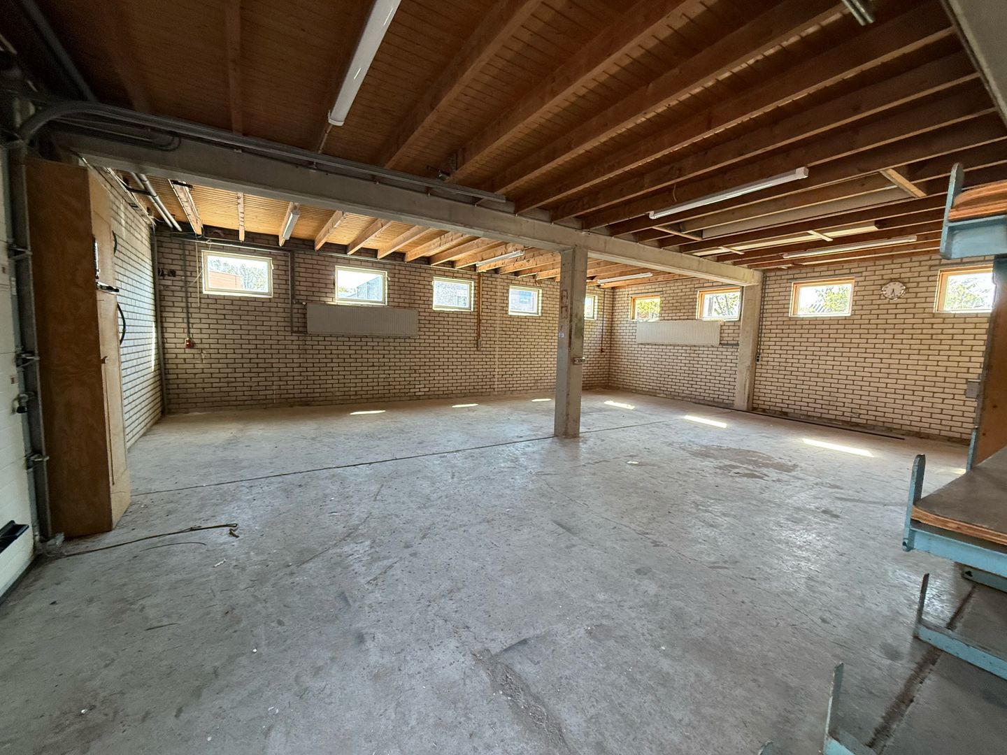 View photo 3 of Nijverheidspad 3-A