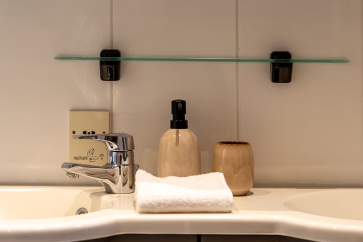 Photo 36 of Hondecoeterstraat 4-1