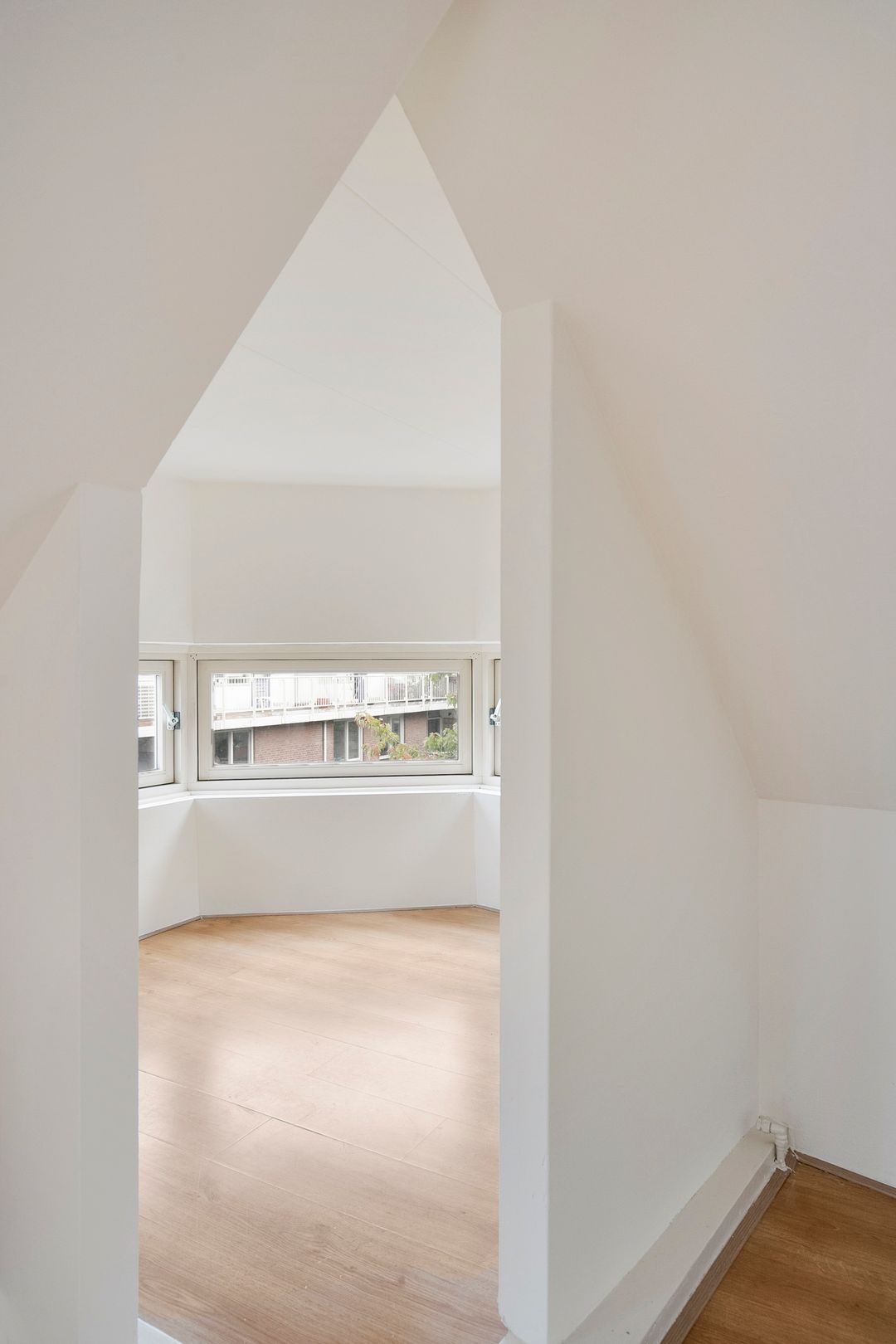 Foto 26 van St Catharinastraat 64-B