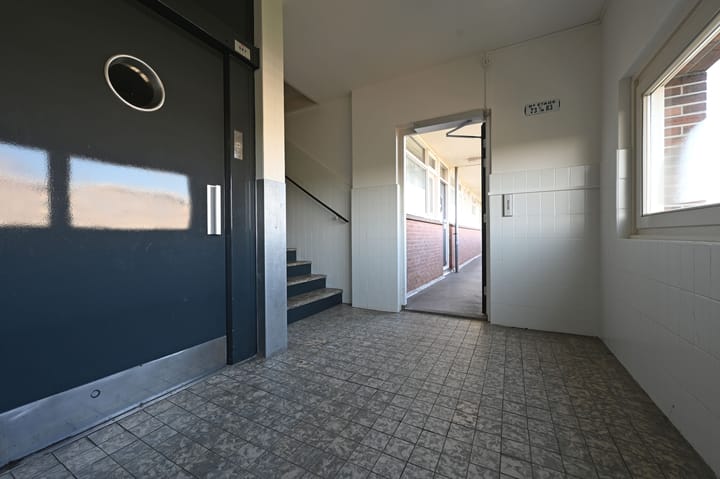 Foto 4 van Titus Brandsmastraat 75