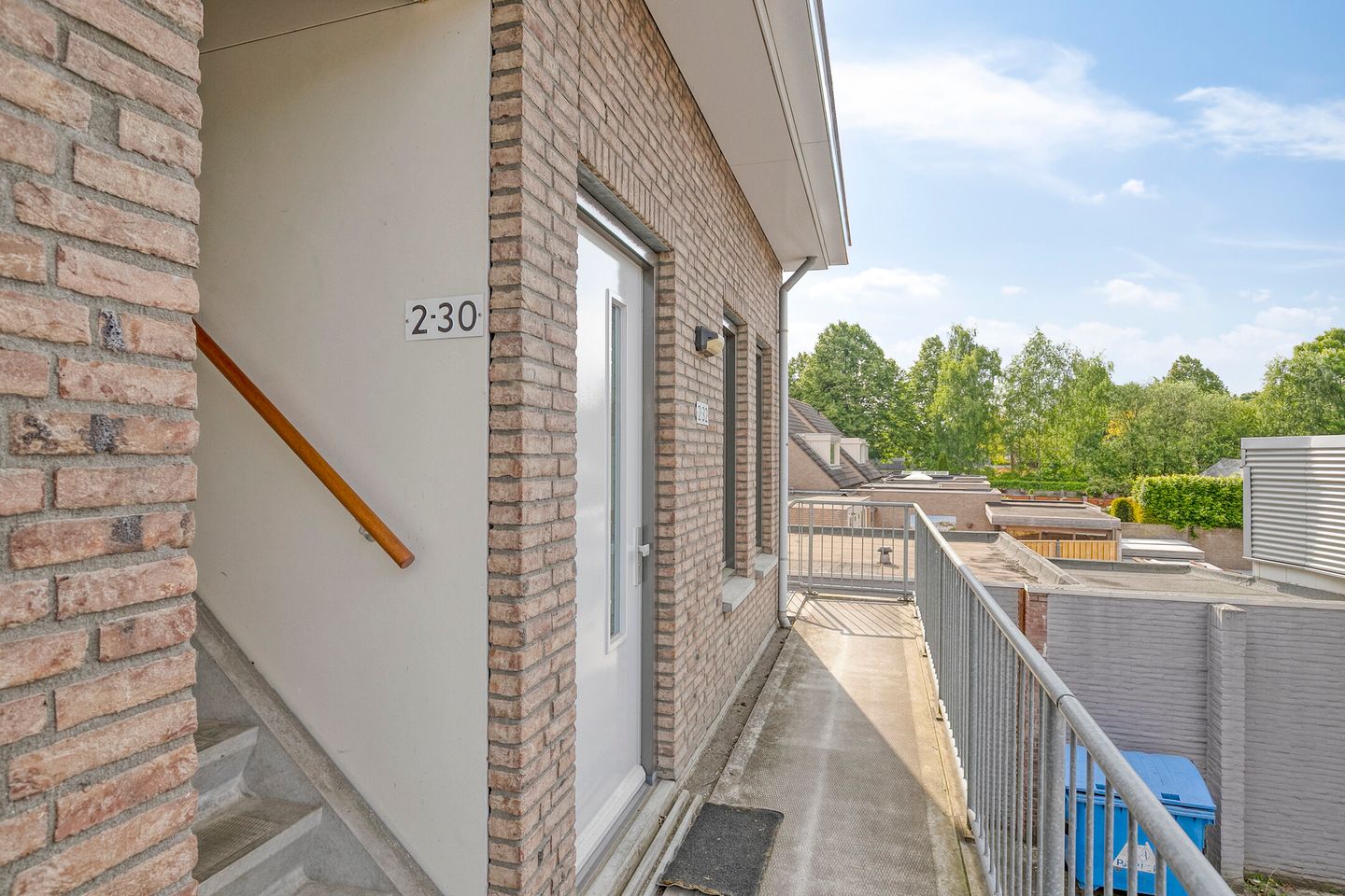 Foto 10 van Rijnstraat 2-30