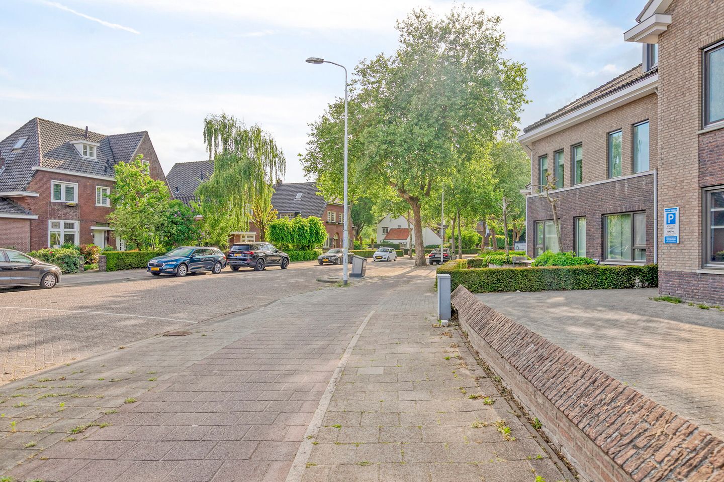 Foto 35 van Rijnstraat 2-30