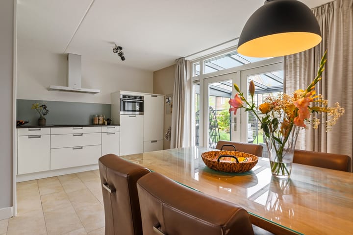 Photo 3 of Burcht 28