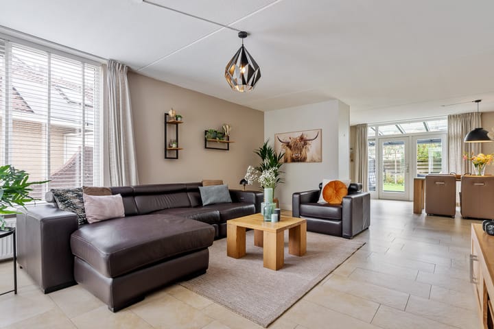 Photo 8 of Burcht 28