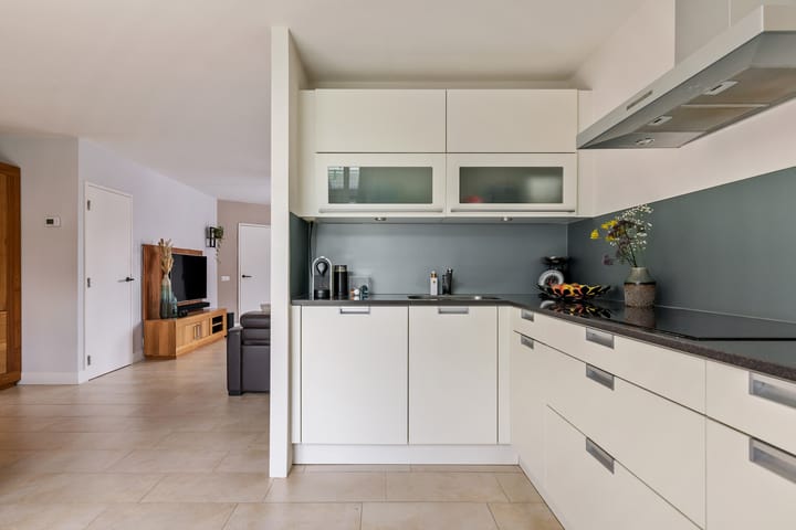 Photo 19 of Burcht 28