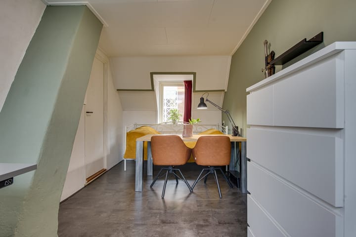 Foto 23 van Kerkplein 4