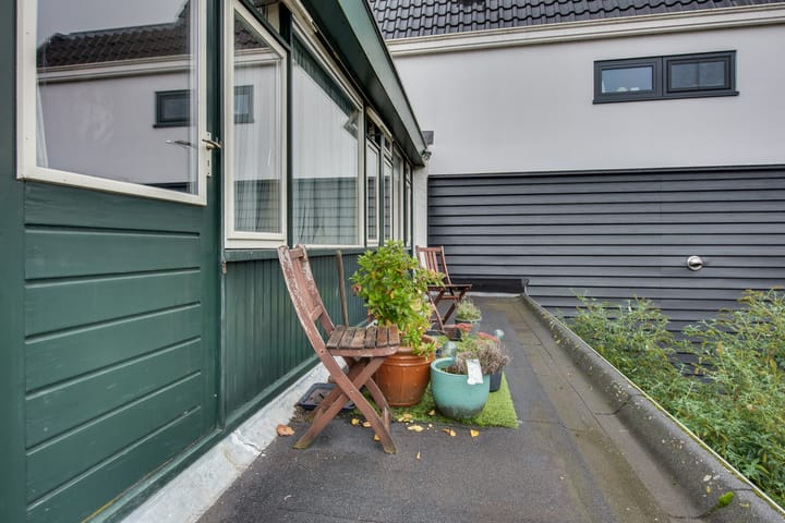 Foto 28 van Kerkplein 4