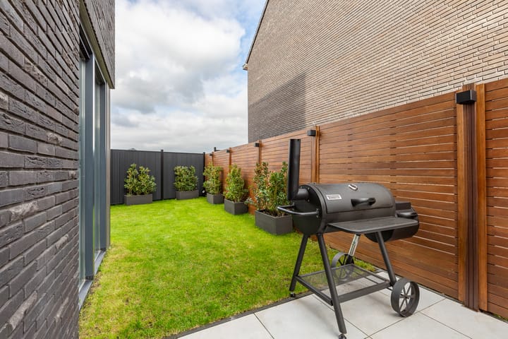 Foto 28 van Emilio Segrèstraat 20