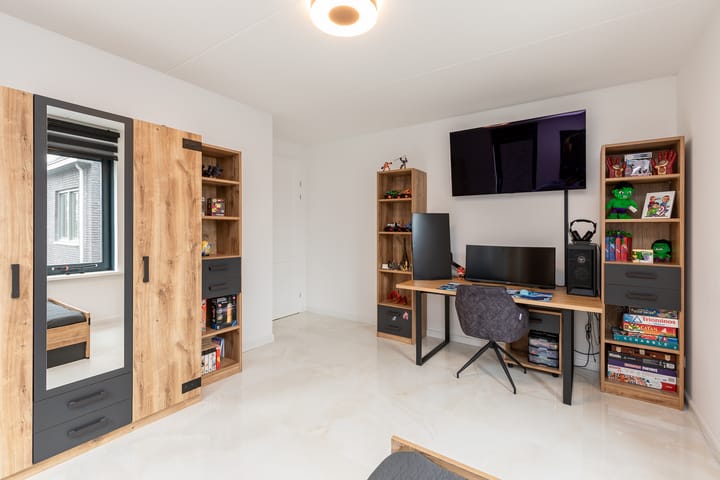 Foto 42 van Emilio Segrèstraat 20