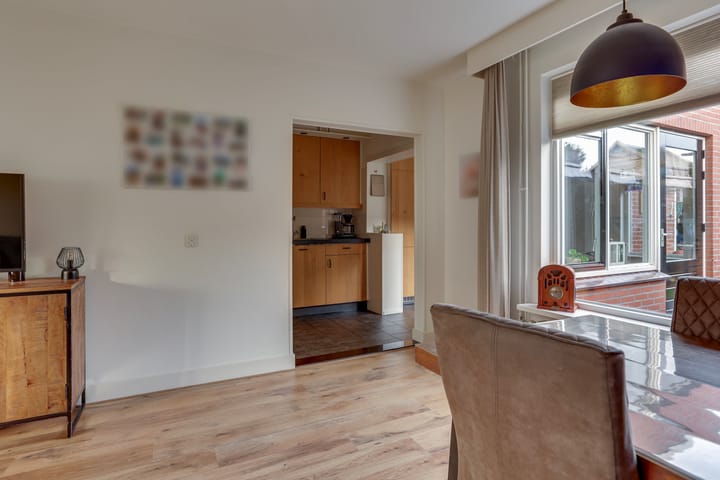 Foto 9 van Prins Bernhardstraat 4