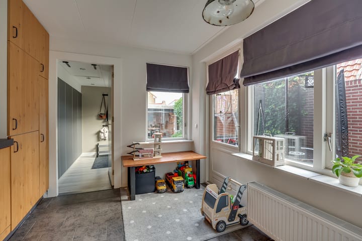 Foto 14 van Prins Bernhardstraat 4