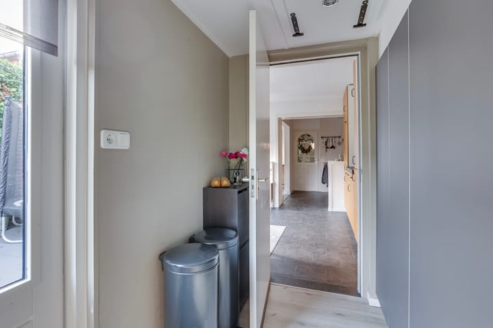 Foto 16 van Prins Bernhardstraat 4