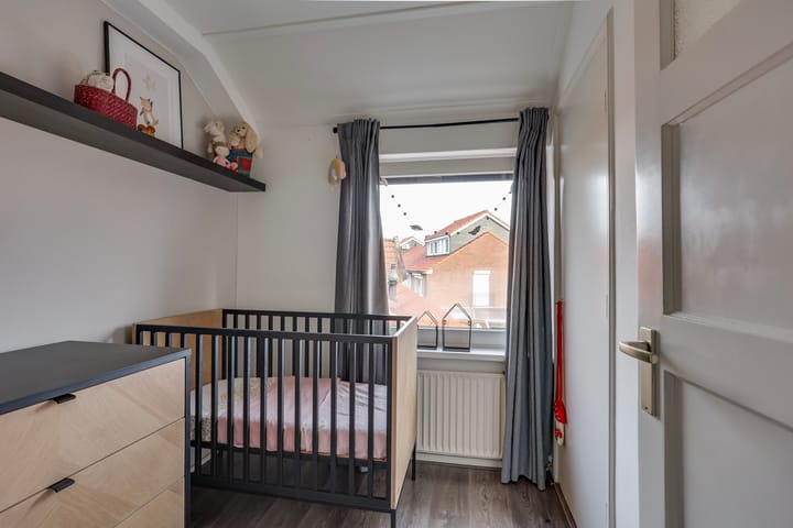 Foto 17 van Prins Bernhardstraat 4