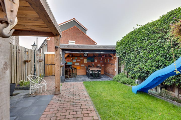 Foto 26 van Prins Bernhardstraat 4