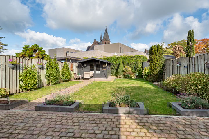 Foto 31 van Cornelis Trompstraat 9