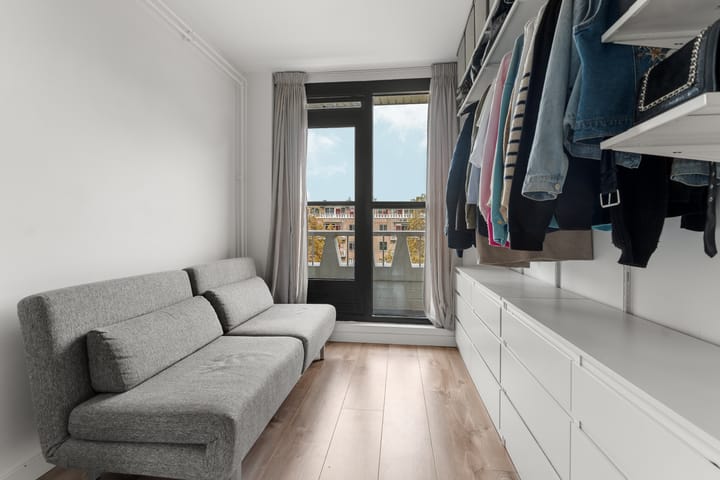 Photo 17 of Bernhardlaan 15-4A