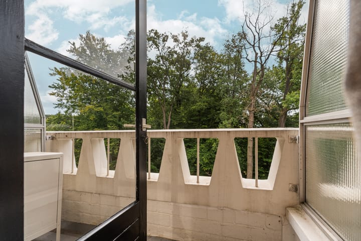 Photo 21 of Bernhardlaan 15-4A