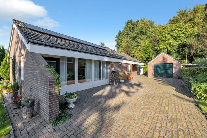 Photo 13 of Torenakkers 1