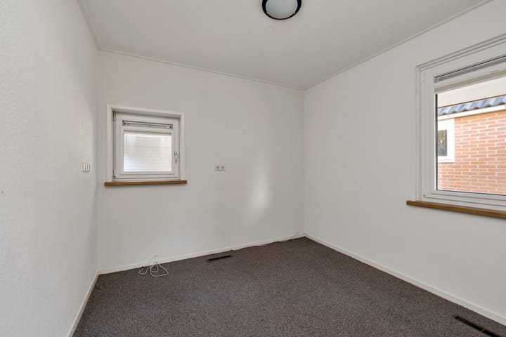 Photo 38 of Torenakkers 1