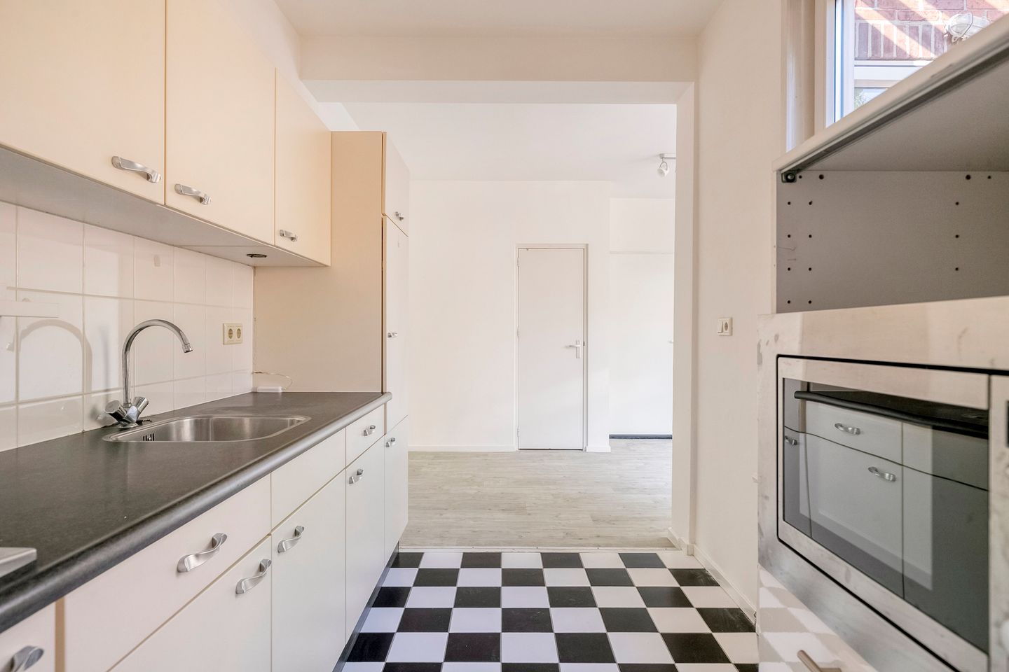 Photo 14 of Ranonkelstraat 7