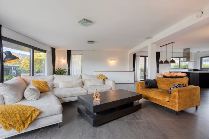 Photo 5 of Gigantenstraat 8