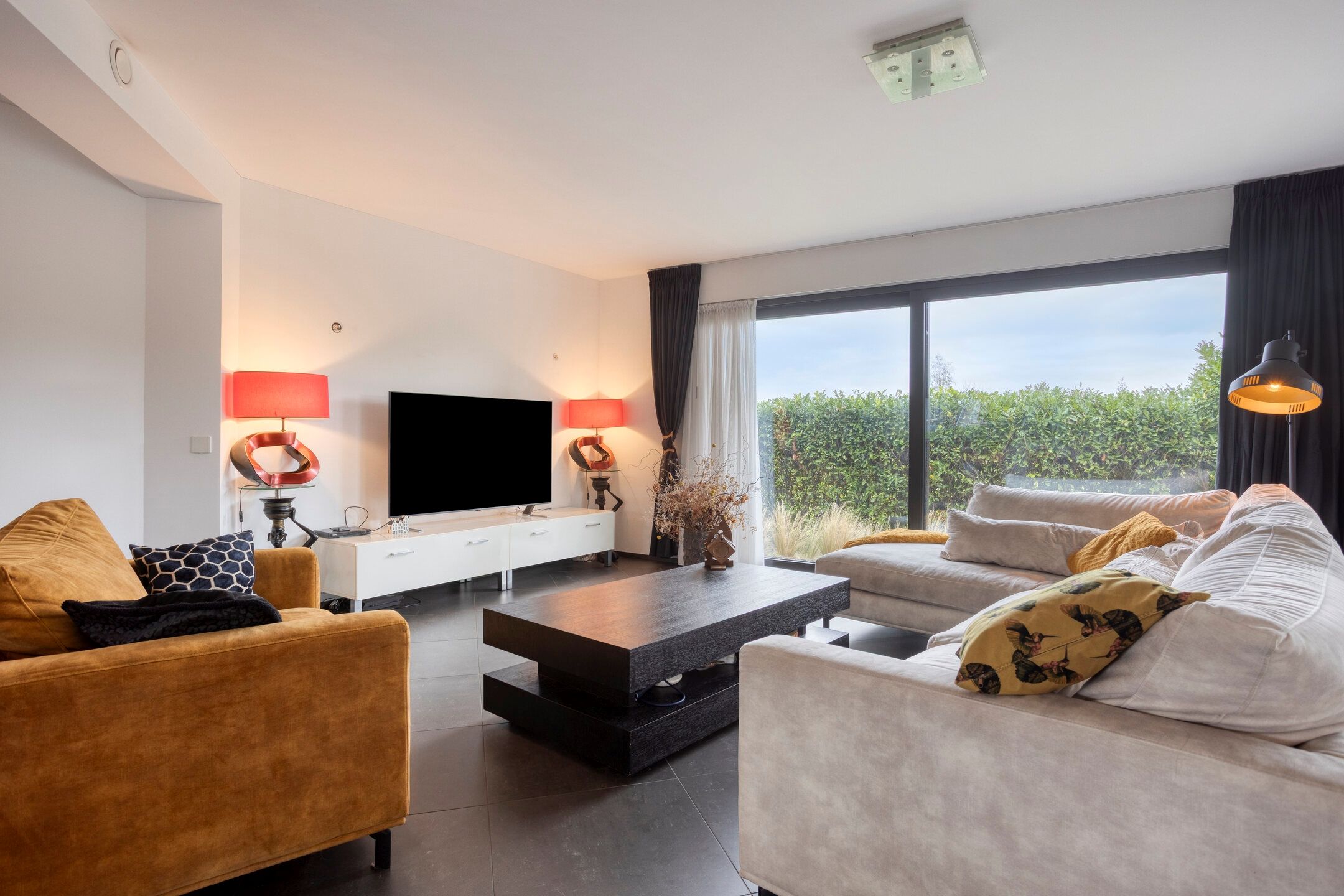 Photo 6 of Gigantenstraat 8