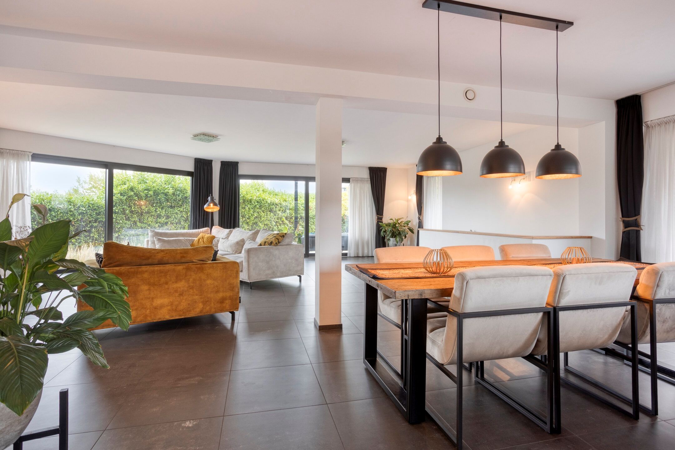 Photo 12 of Gigantenstraat 8