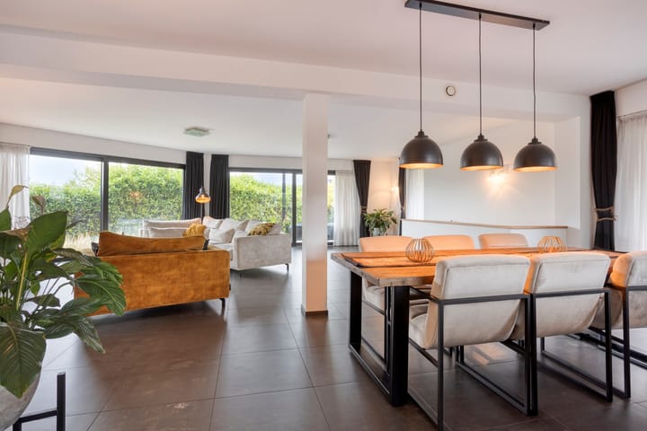 Photo 12 of Gigantenstraat 8