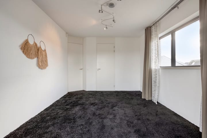 Photo 45 of Gigantenstraat 8