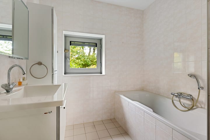 Foto 24 van Smetanalaan 37-B