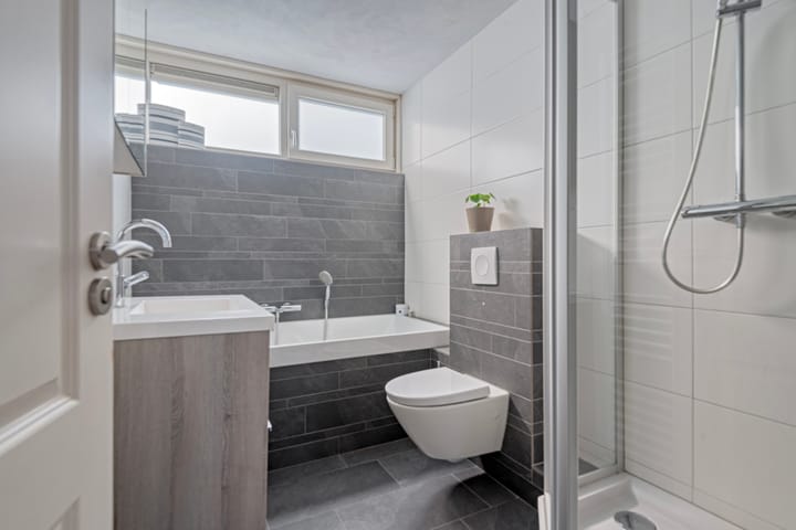 Foto 28 van Leerlooierstraat 4