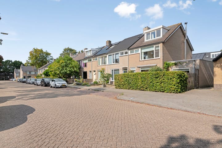 Foto 48 van Leerlooierstraat 4