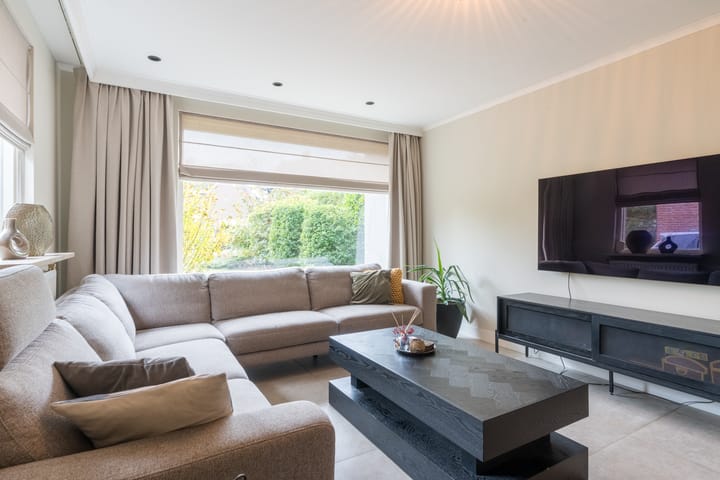 Foto 12 van Mollenstraat 36