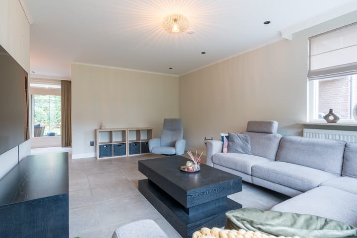 Foto 13 van Mollenstraat 36