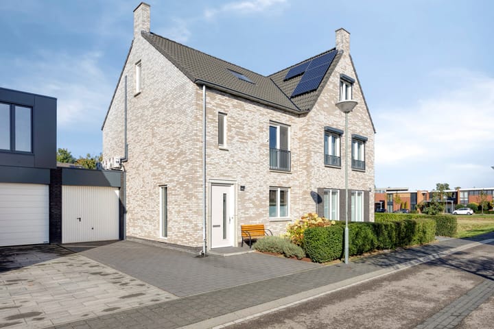 Foto 1 van St. Rémy 24