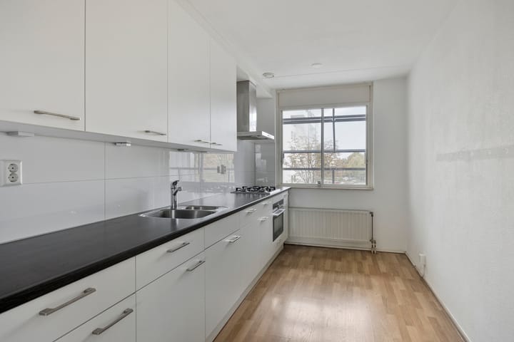 Foto 4 van Pontonniersweg 136