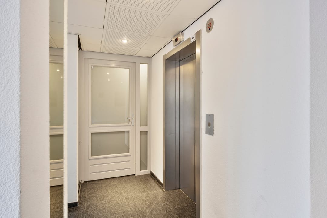 Photo 11 of Pontonniersweg 136