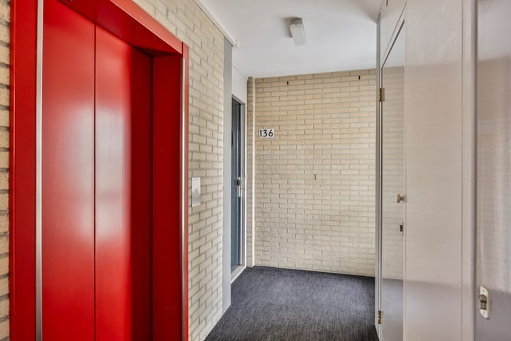 Foto 12 van Pontonniersweg 136