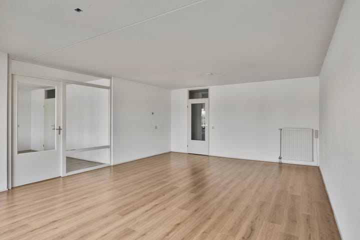 Foto 16 van Pontonniersweg 136