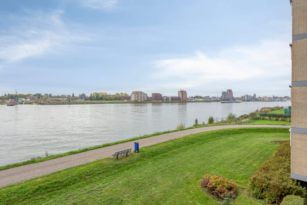 Photo 31 of Pontonniersweg 136