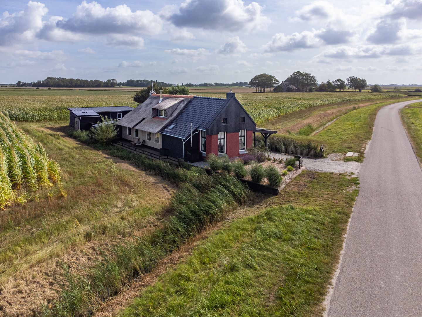 Foto 59 van Medwerterwei 7