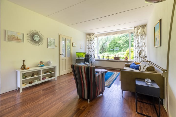 Photo 4 of Eduard Schilderinkstraat 18