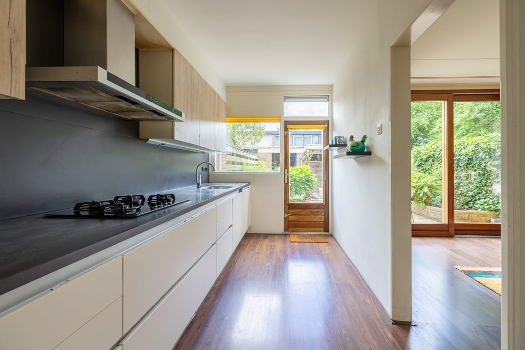 Foto 13 van Eduard Schilderinkstraat 18