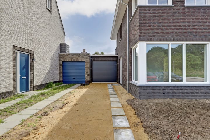 Photo 3 of Everzwijnstraat 15