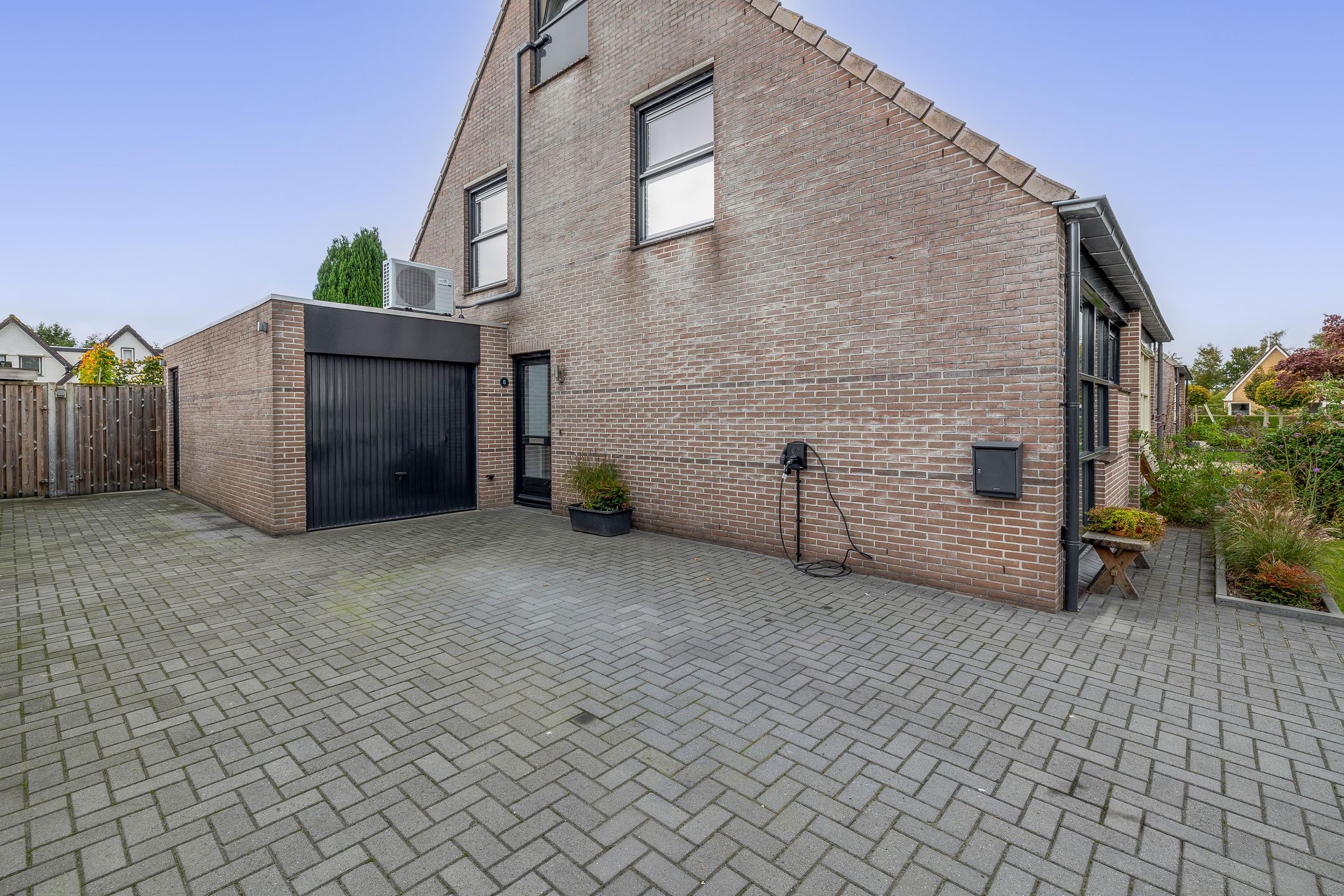 Foto 39 van W. Dassenstraat 5