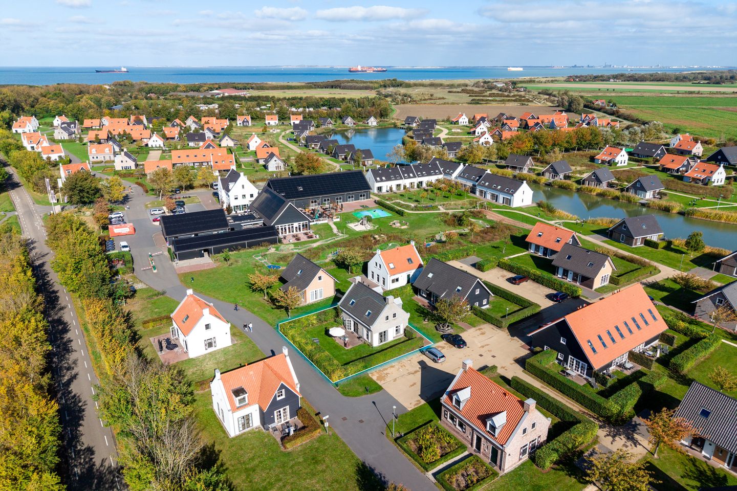 Photo 5 of Baanstpoldersedijk 4-219