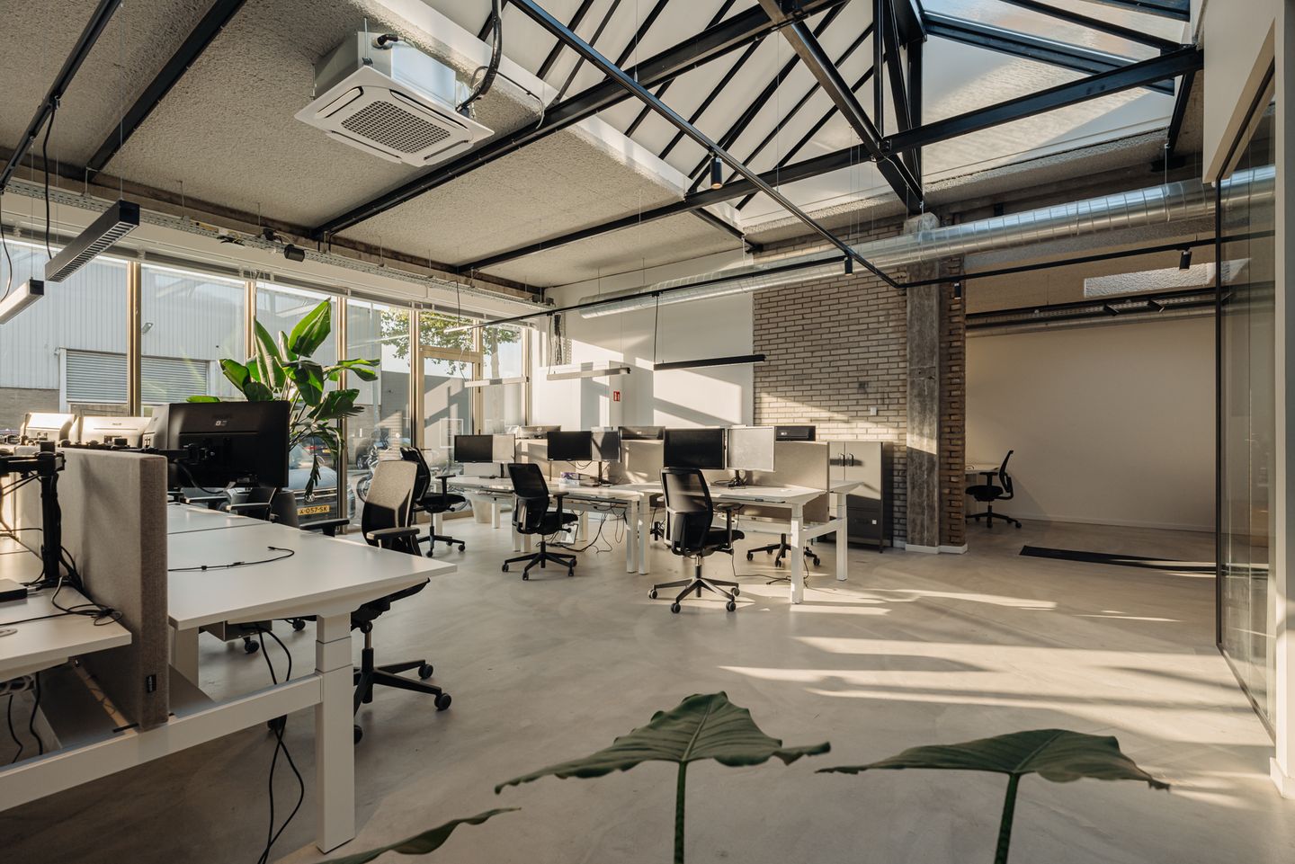 Bekijk foto 1 van Ellermanstraat 22