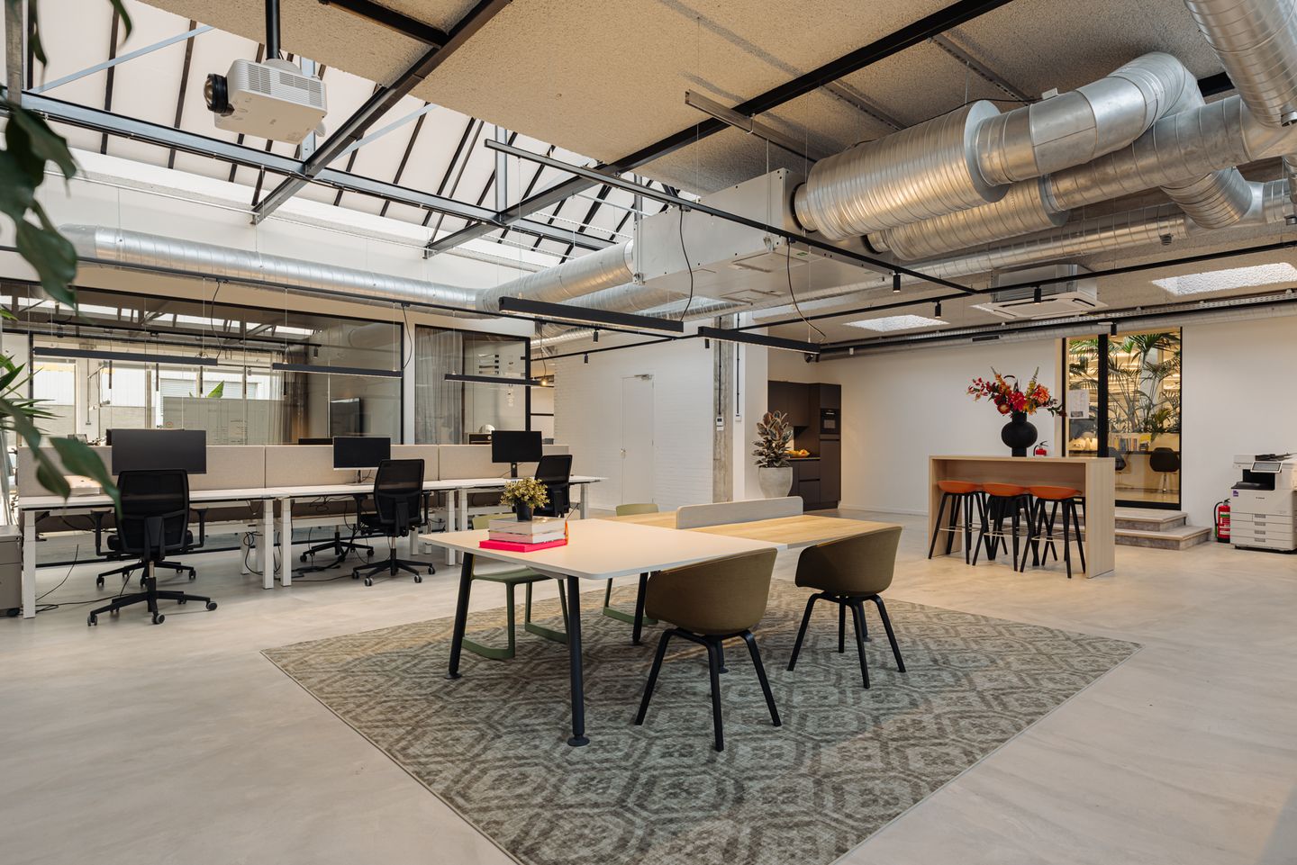 View photo 4 of Ellermanstraat 22