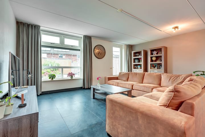 Photo 6 of Weversgilde 7